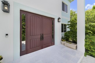 2 Flamingo Hammock Rd, Islamorada, FL 33036