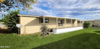 55 W Washington Ave Unit 18, Yakima, WA 98903