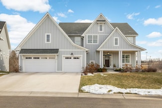 4980 Zircon Ln N, Plymouth, MN 55446