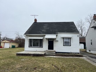 19405 Fairway Ave, Maple Heights, OH 44137