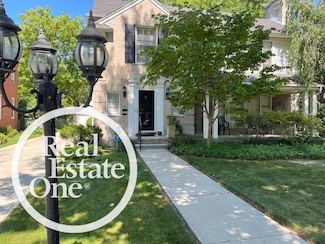 850 Trombley Rd Unit 52, Grosse Pointe Park, MI 48230