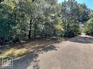 2 Sherwood Oaks Ln, Jonesboro, AR 72404