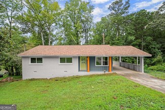 844 San Miguel Dr, Stone Mountain, GA 30083