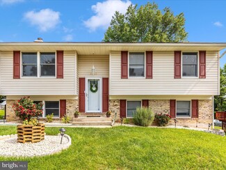 8312 Streamwood Dr, Pikesville, MD 21208