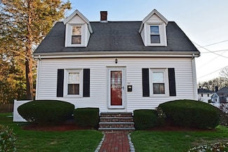 82 West St, South Weymouth, MA 02190