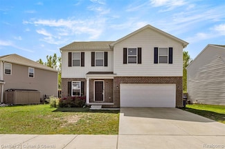 1659 Greenway Dr, Ypsilanti, MI 48198