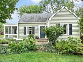5908 Cumnor Rd, Downers Grove, IL 60516