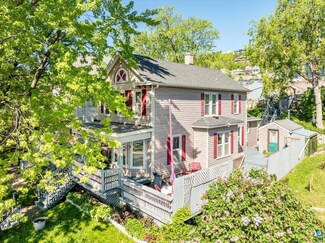 219 W 3rd St, Duluth, MN 55806