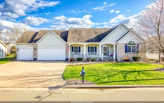 1314 Spike Ct, Neenah, WI 54956