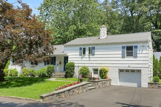 54 Claremont Rd, Scarsdale, NY 10583