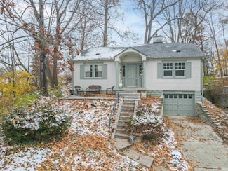 1104 Woodlawn Dr, New Castle, IN 47362