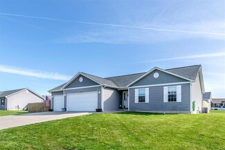 140 Briarwood Dr, Moscow Mills, MO 63362