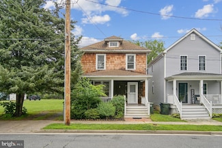 114 S Hanson St, Easton, MD 21601