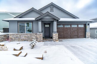2992 NW Hidden Ridge Dr, Bend, OR 97703
