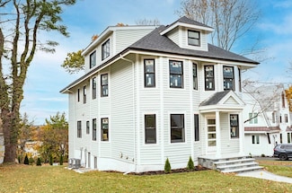 123-125 Mount Vernon St, Newton, MA 02465