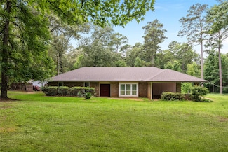 464 White Oak Ln, Natchitoches, LA 71457