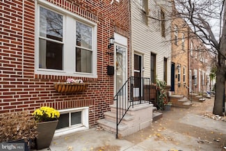 1928 S Iseminger St, Philadelphia, PA 19148