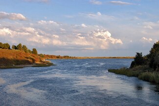 1 Eliot Ave, Chilmark, MA 02535