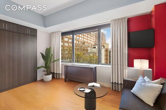 305 W 16th St Unit 5B, New York, NY 10011