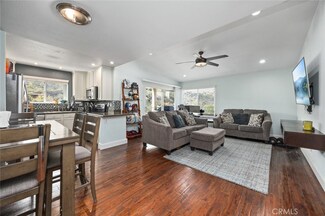 2320 Del Mar Way Unit 307, Corona, CA 92882