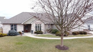 15302 Candlestick Ct, Fort Wayne, IN 46814