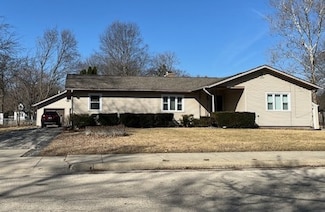 1309 Phelps Ave, Rockford, IL 61108