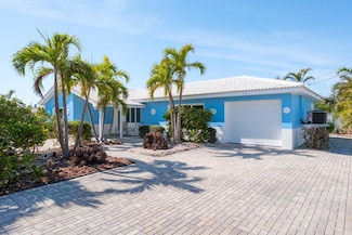 4550 Plaza Way, Saint Pete Beach, FL 33706