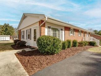 119 Mansion Dr, Clarksville, VA 23927