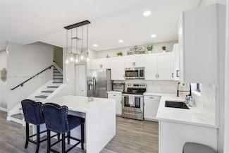 4671 Brumby Terrace, Davie, FL 33314