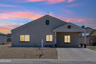 9471 W Magnum Dr, Arizona City, AZ 85123