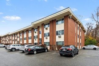 74 Beach St Unit 6-12, Woburn, MA 01801