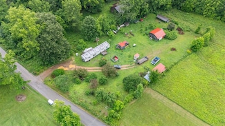 3001 Fleet Rd, Adolphus, KY 42120