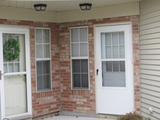174 Golfview Dr, Glendale Heights, IL 60139