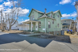 319 Union St, Peckville, PA 18452