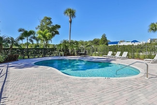 1000 Tarpon Woods Blvd Unit 804, Palm Harbor, FL 34685