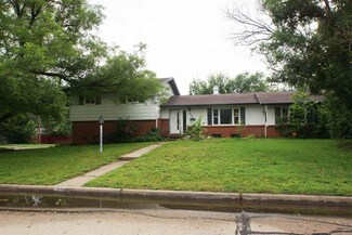 2751 S Larkin Dr, Wichita, KS 67216