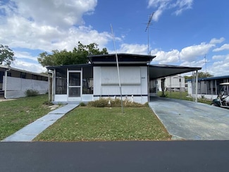 39619 Calamanda Ave, Zephyrhills, FL 33542