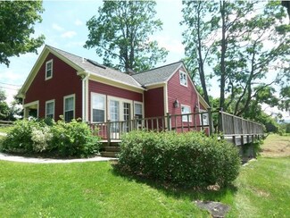 743 Overlook Rd, Manchester Center, VT 05255