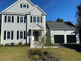 98 Hill St, Northbridge, MA 01588