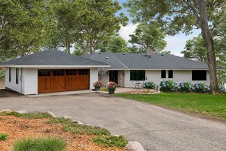 1310 Morningview Dr, Mound, MN 55364