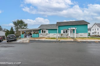 507 Mcalpine St, Avoca, PA 18641