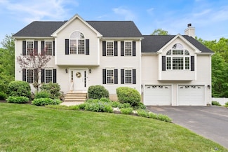 16 Preserve Way, Sturbridge, MA 01566