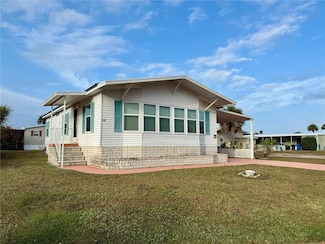 112 Saint Pierres Way, Apollo Beach, FL 33572