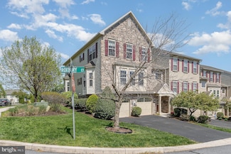 1901 Roxbury Ct, Mechanicsburg, PA 17055