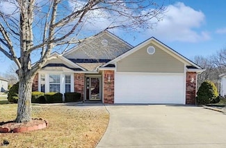 5415 S Downey Ct, Independence, MO 64055