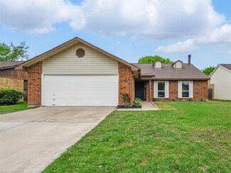 1714 Lewis Trail, Grand Prairie, TX 75052