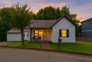 127 Lawn St, Clarksville, TN 37040