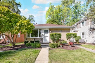 17906 Roy St, Lansing, IL 60438