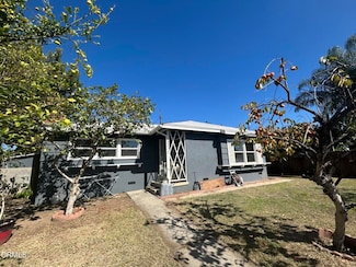 20955 Saticoy St, Canoga Park, CA 91304