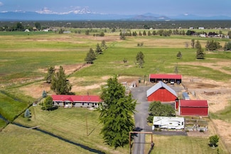5624 SW Reif Rd, Powell Butte, OR 97753